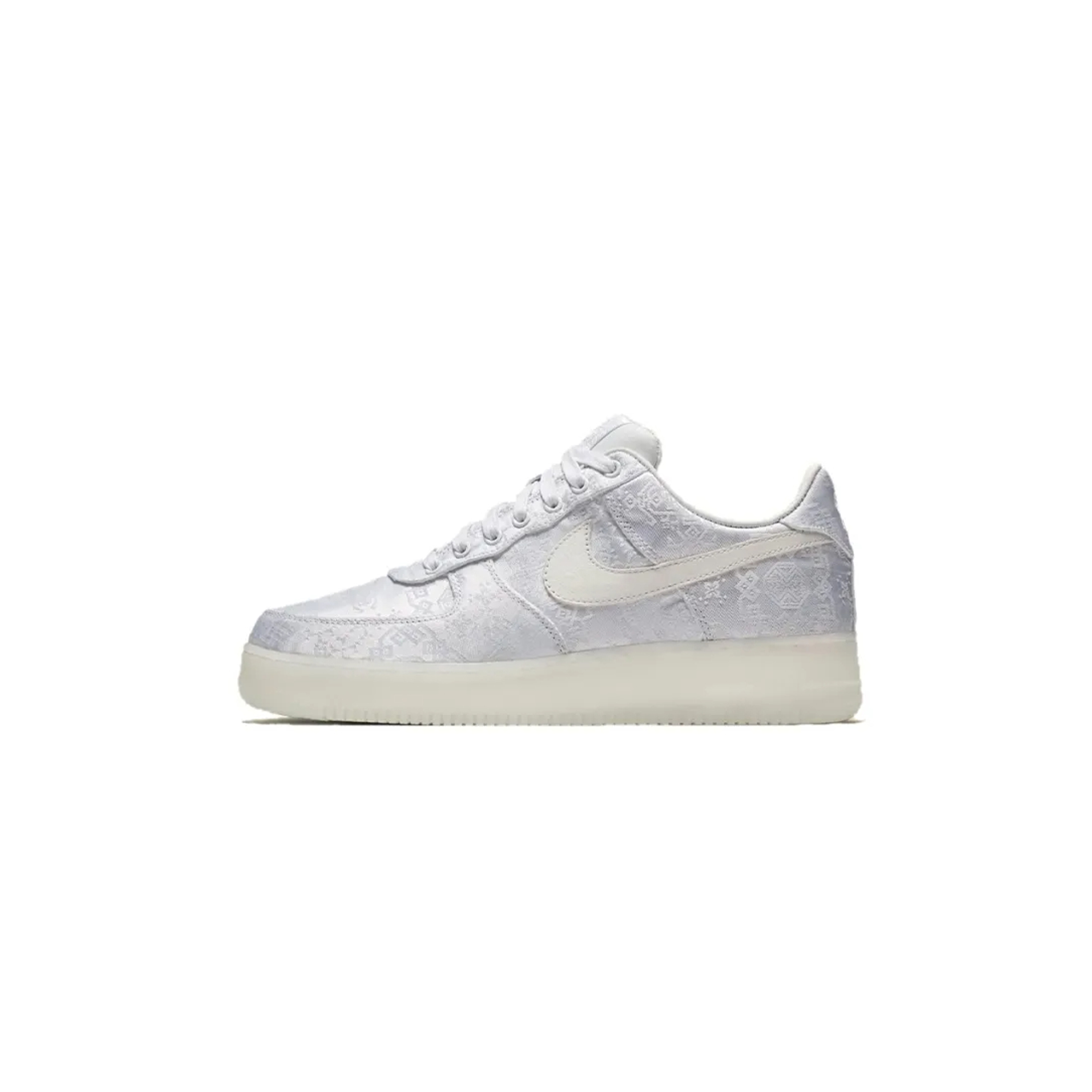 NIKE AIR FORCE 1 LOW CLOT 1WORLD AO9286-100